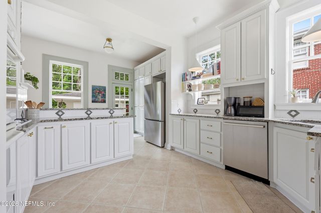 1452 AVONDALE Avenue, Jacksonville, FL 32205
