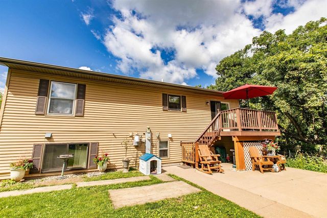 100 Jentz Drive, Potosi, WI 53820