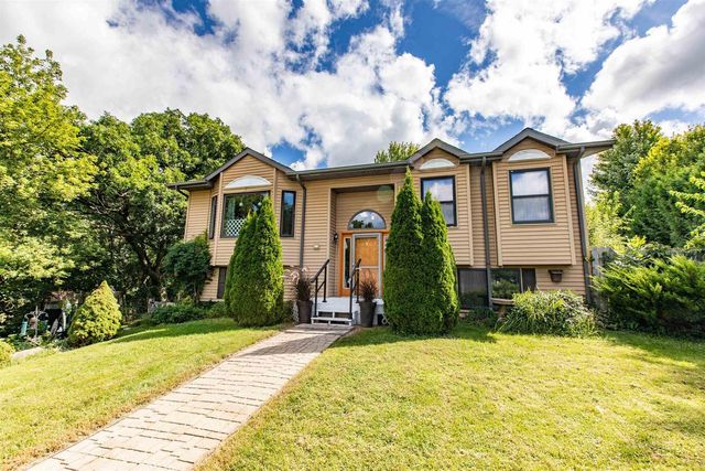 100 Jentz Drive, Potosi, WI 53820