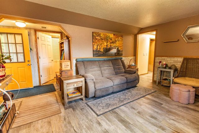 100 Jentz Drive, Potosi, WI 53820