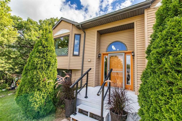 100 Jentz Drive, Potosi, WI 53820