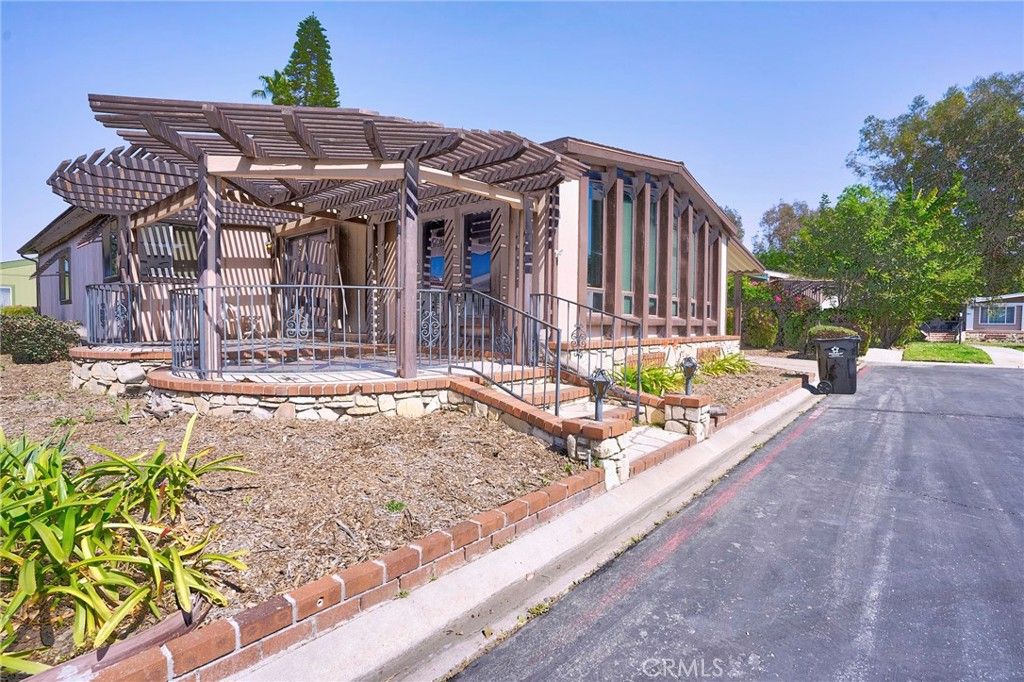 1919 W Coronet 128, Anaheim, CA 92801