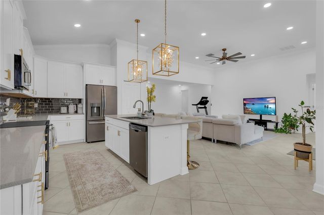 1368 OLYMPIC CLUB BOULEVARD, Davenport, FL 33896
