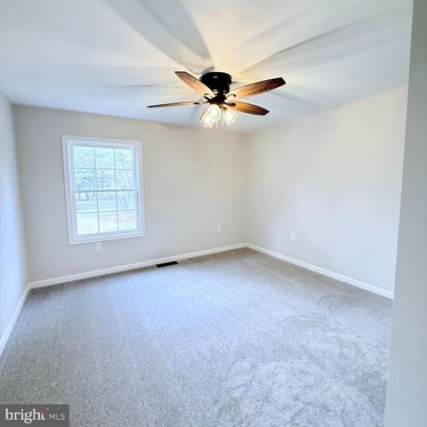 1352 WHITE OAK CIR, Egg Harbor City, NJ 08215