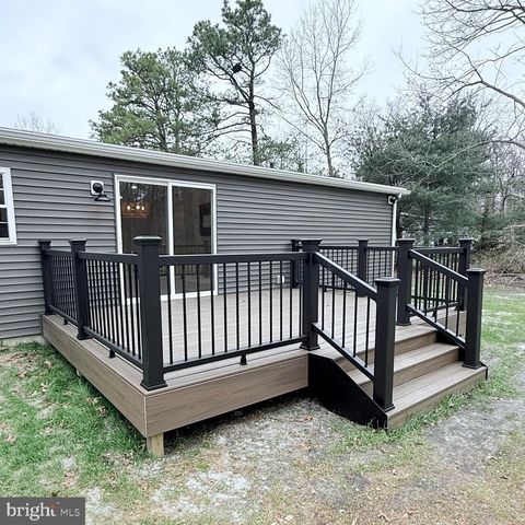 1352 WHITE OAK CIR, Egg Harbor City, NJ 08215