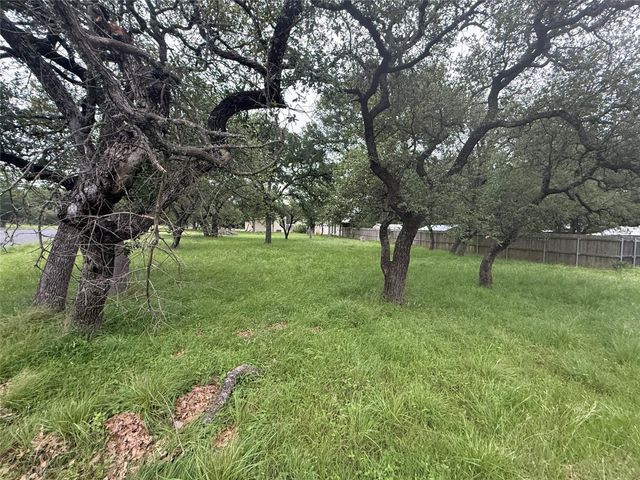 300 Bello CIR, Georgetown, TX 78628