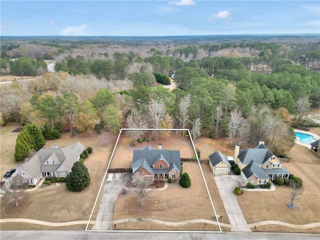 108 Caraway Road, Locust Grove, GA 30248