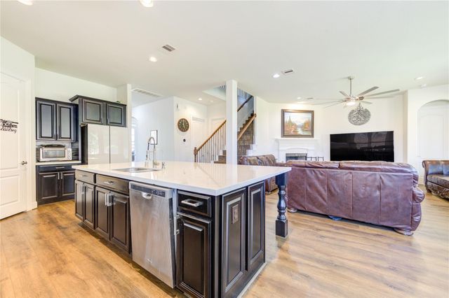 22822 Alderdale Lane, Tomball, TX 77375