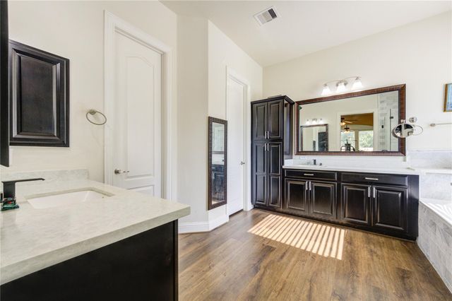 22822 Alderdale Lane, Tomball, TX 77375