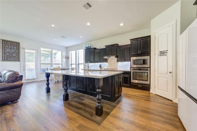 22822 Alderdale Lane, Tomball, TX 77375
