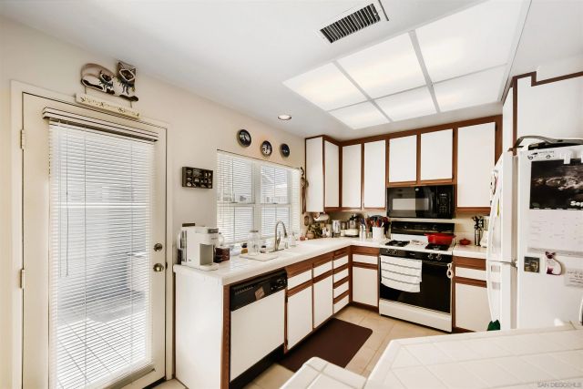 10070 Scripps Vista Way 17, San Diego, CA 92131