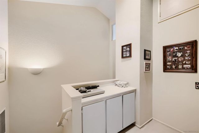 10070 Scripps Vista Way 17, San Diego, CA 92131