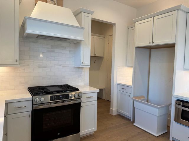 3609 Huntsford Drive, Houston, TX 77008