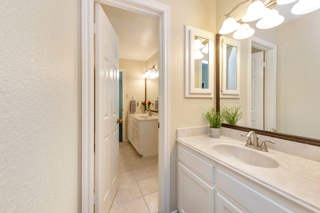 3902 Misty Morn Lane, Sugar Land, TX 77479