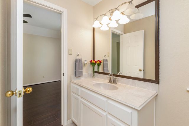 3902 Misty Morn Lane, Sugar Land, TX 77479