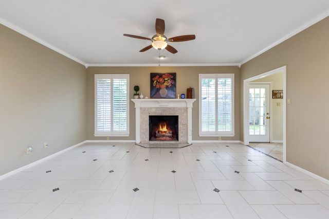 3902 Misty Morn Lane, Sugar Land, TX 77479