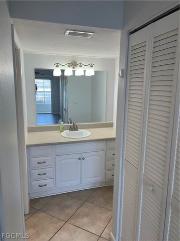 1908 SE 43rd ST 208, Cape Coral, FL 33904