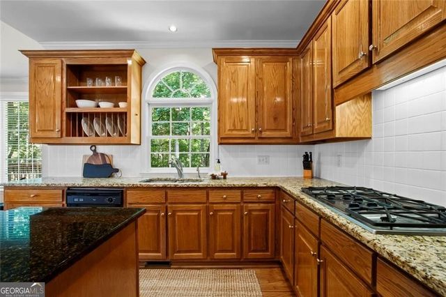 82 Old Mountain Place, Powder Springs, GA 30127