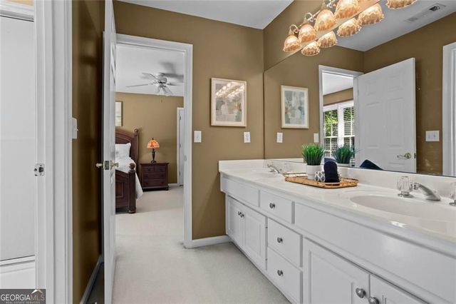 82 Old Mountain Place, Powder Springs, GA 30127