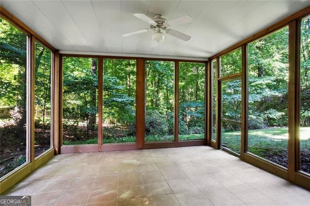 82 Old Mountain Place, Powder Springs, GA 30127