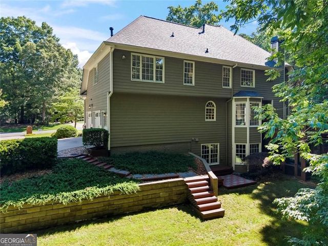 82 Old Mountain Place, Powder Springs, GA 30127