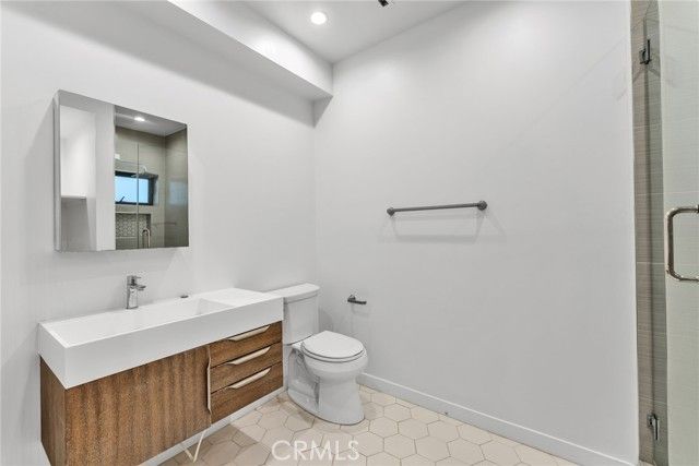 11341 Pearl St, Los Angeles, CA 90064