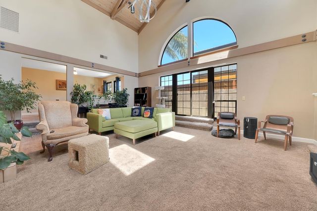 800 Cheney Ct, Lodi, CA 95242