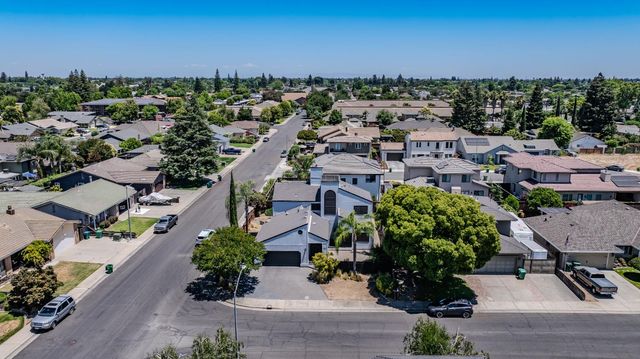 800 Cheney Ct, Lodi, CA 95242