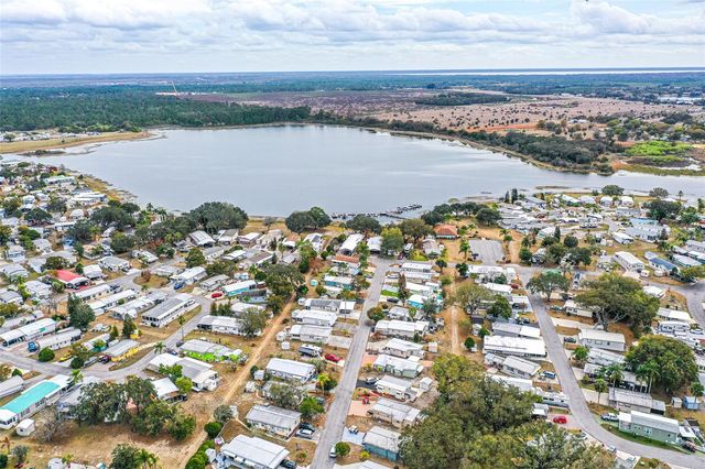 77 SILVERSIDES STREET, Lake Wales, FL 33898