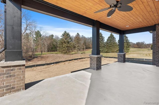 1356 Masters Drive, Metamora, MI 48455