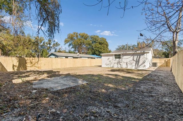 9412 N BROOKS STREET, Tampa, FL 33612