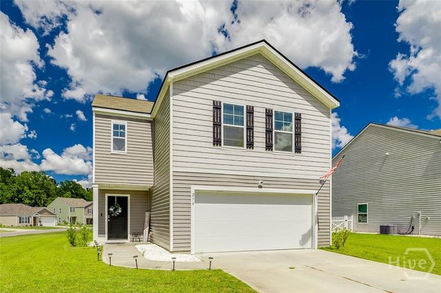 276 Caribbean Village Drive, Guyton, GA 31312