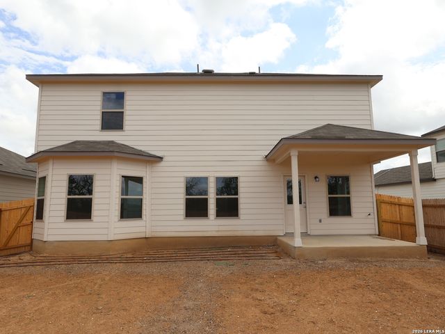 8623 Rucker Pond Trail, San Antonio, TX 78252