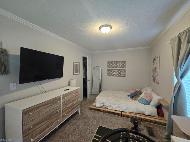 3431 US Highway 311, Madison, NC 27025