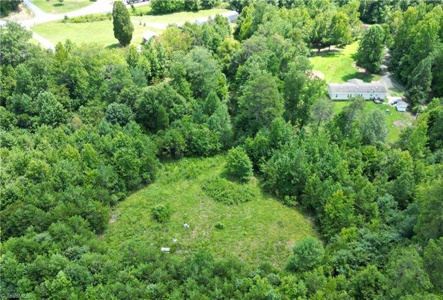 3431 US Highway 311, Madison, NC 27025