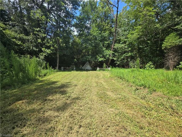 3431 US Highway 311, Madison, NC 27025