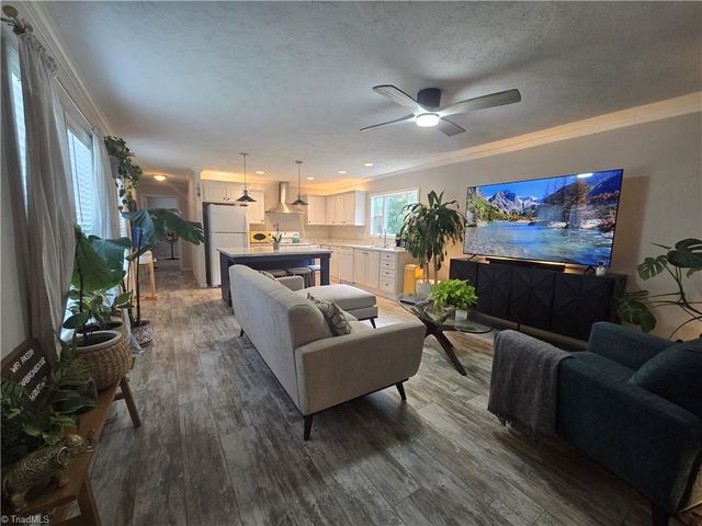 3431 US Highway 311, Madison, NC 27025