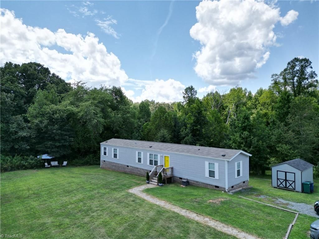 3431 US Highway 311, Madison, NC 27025