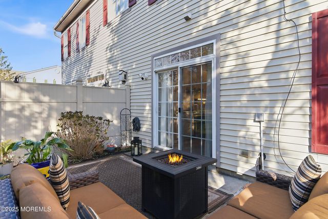 113 Persimmon Lane, Holmdel, NJ 07733