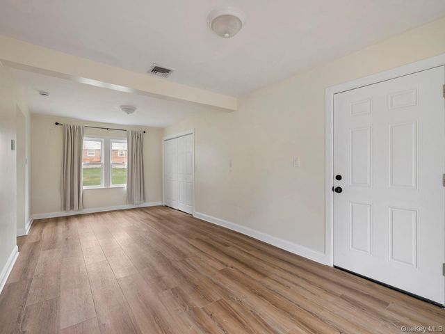 5 Shari, Marlboro, NY 12542