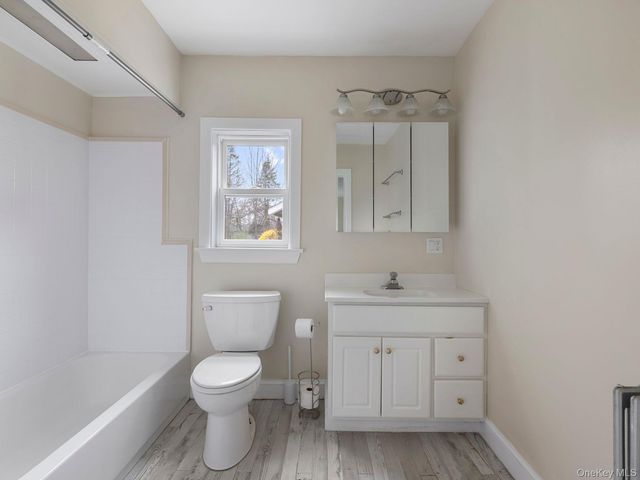 5 Shari, Marlboro, NY 12542