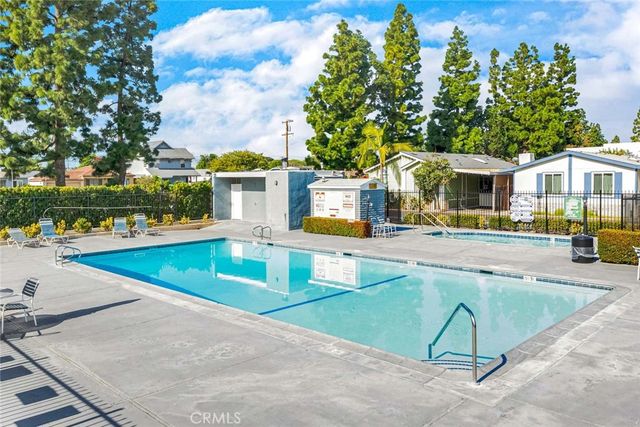 16600 Downey Avenue 60, Paramount, CA 90723