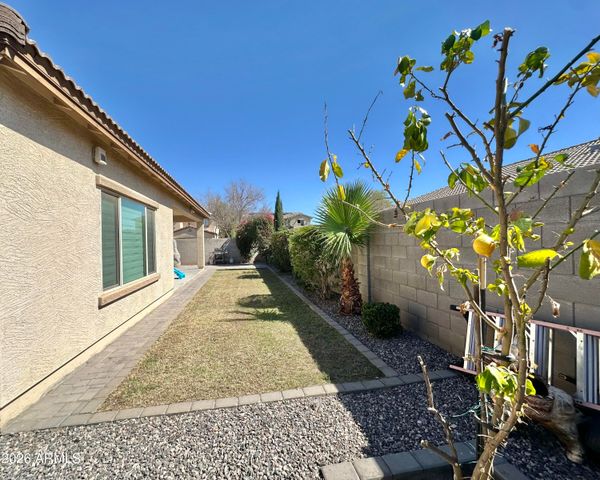 16703 W ROWEL Road, Surprise, AZ 85387