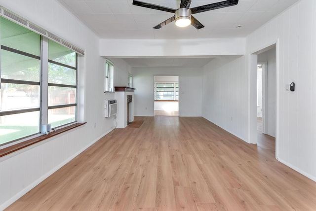713 10th Avenue N, Lake Worth Beach, FL 33460