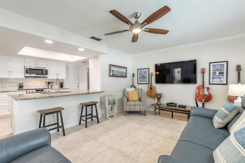 Image 24 of property listing at 977 SAND CREST DRIVE, Port Orange, FL 32127