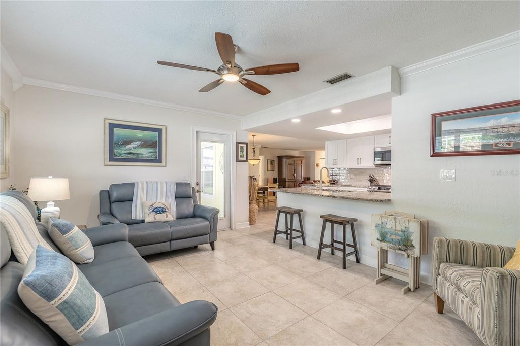 Image 25 of property listing at 977 SAND CREST DRIVE, Port Orange, FL 32127