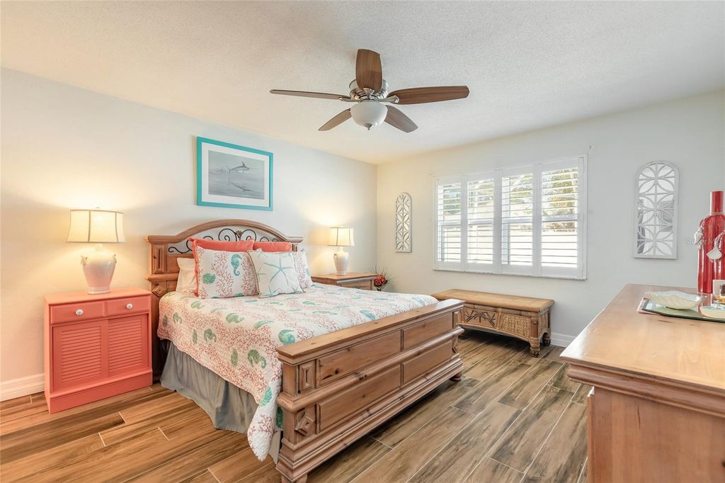 Image 26 of property listing at 977 SAND CREST DRIVE, Port Orange, FL 32127