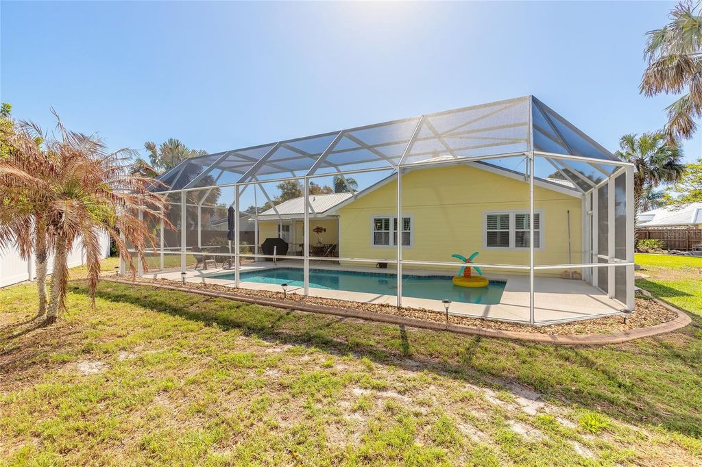 Image 41 of property listing at 977 SAND CREST DRIVE, Port Orange, FL 32127