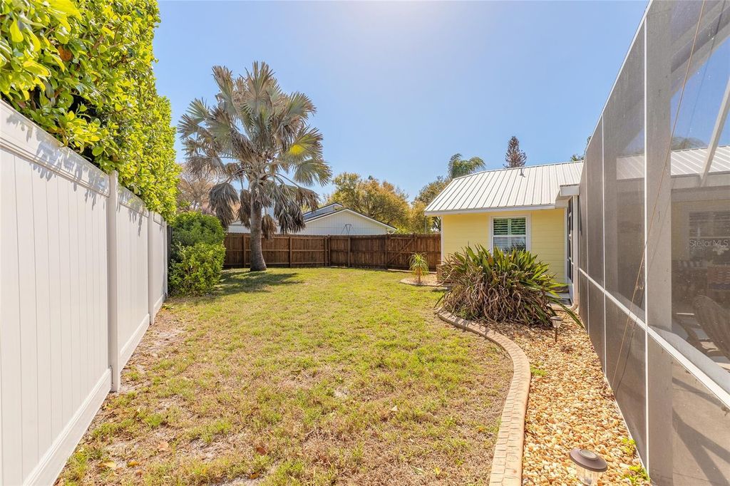 Image 42 of property listing at 977 SAND CREST DRIVE, Port Orange, FL 32127