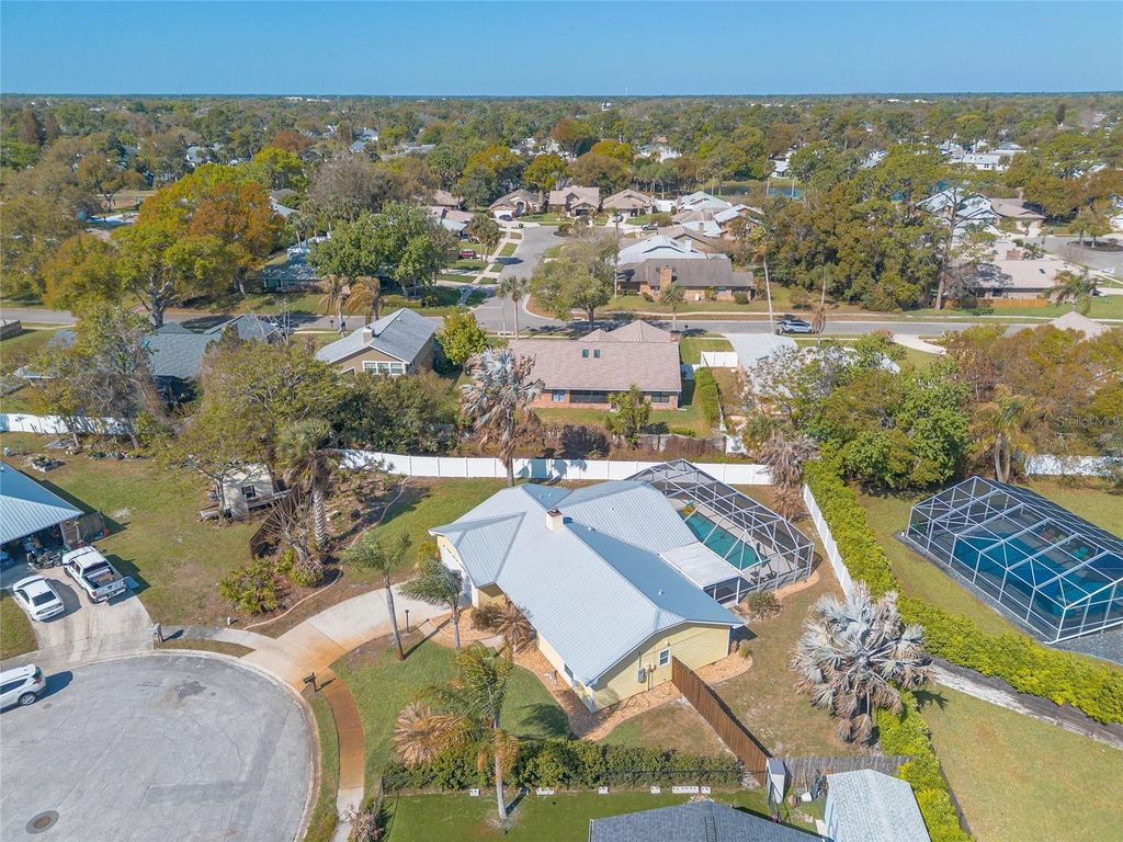 Image 47 of property listing at 977 SAND CREST DRIVE, Port Orange, FL 32127